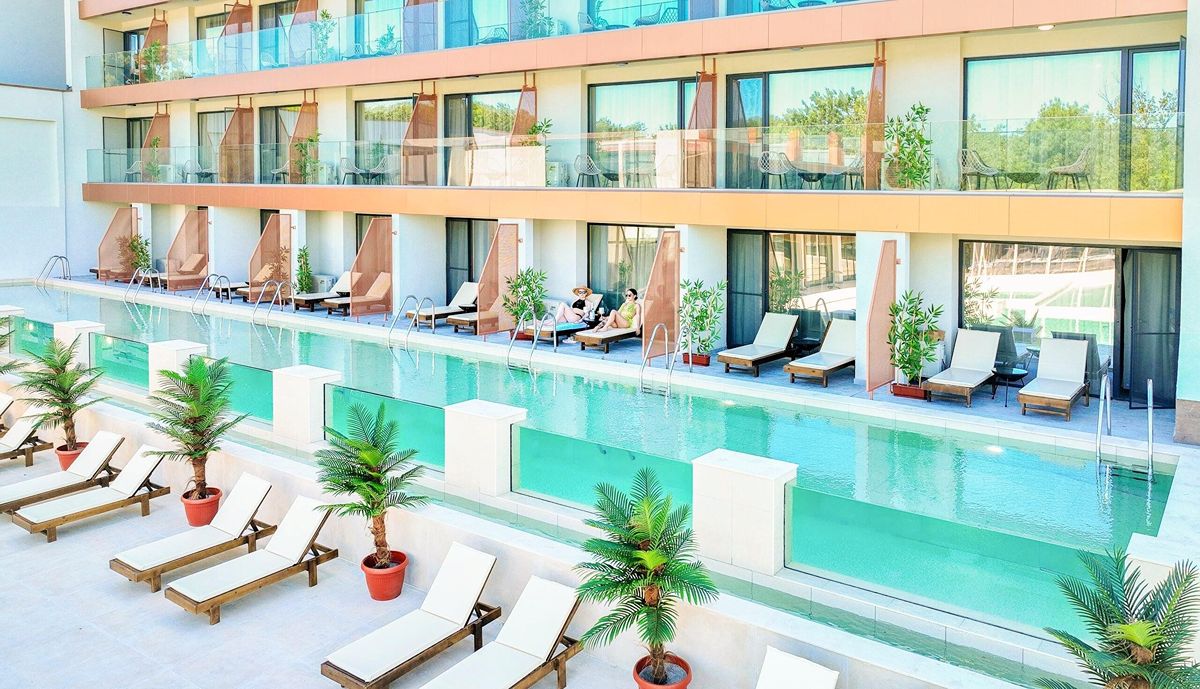 Pokoje s přímým vstupem do bazénu