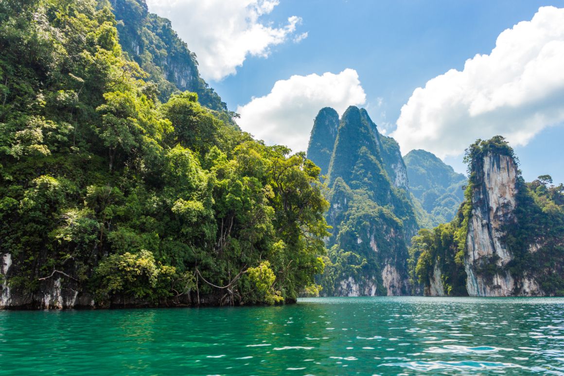 Krajina národního parku Khao Sok
