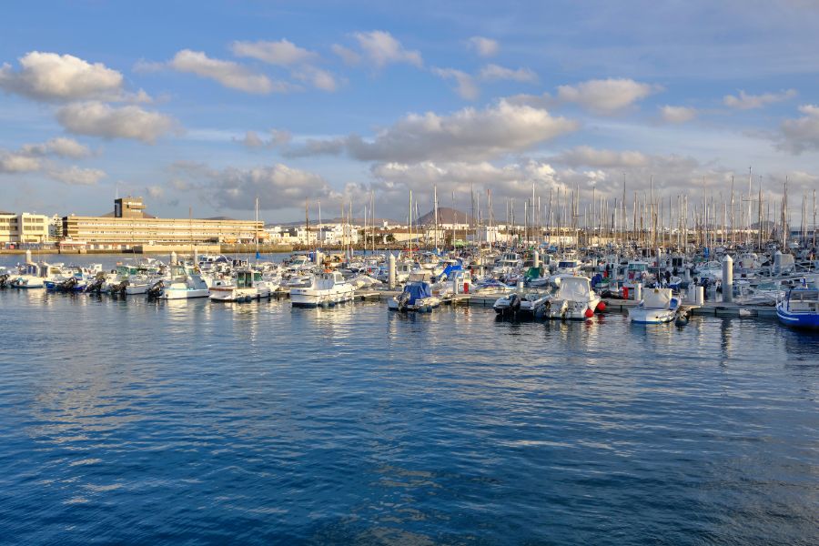 Jachetní marina v Arrecife
