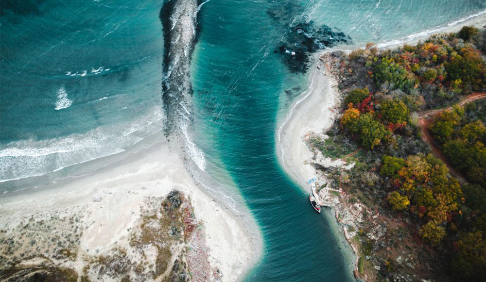 Ústí řeky Ropotamo do Černého moře