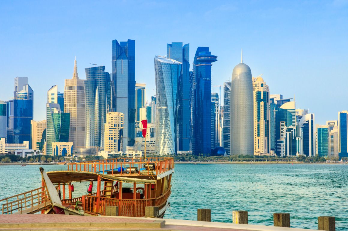 Dřevěná dhow v západním zálivu Dauhá