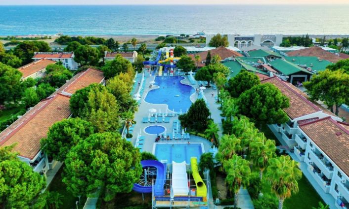 MASTER FAMILY CLUB *****