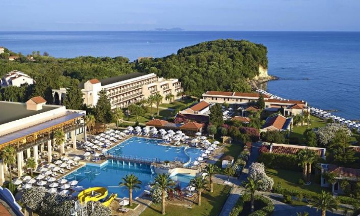 Roda Beach Resort & SPA *****