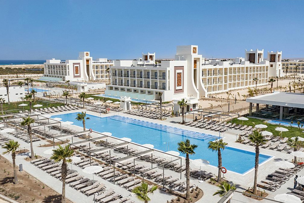 Palace Santa Maria, pokoje Swim-up z dálky