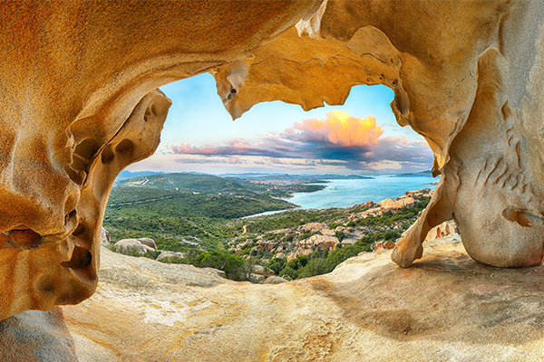 Roccia dell'Orso, Palau, Sardinie