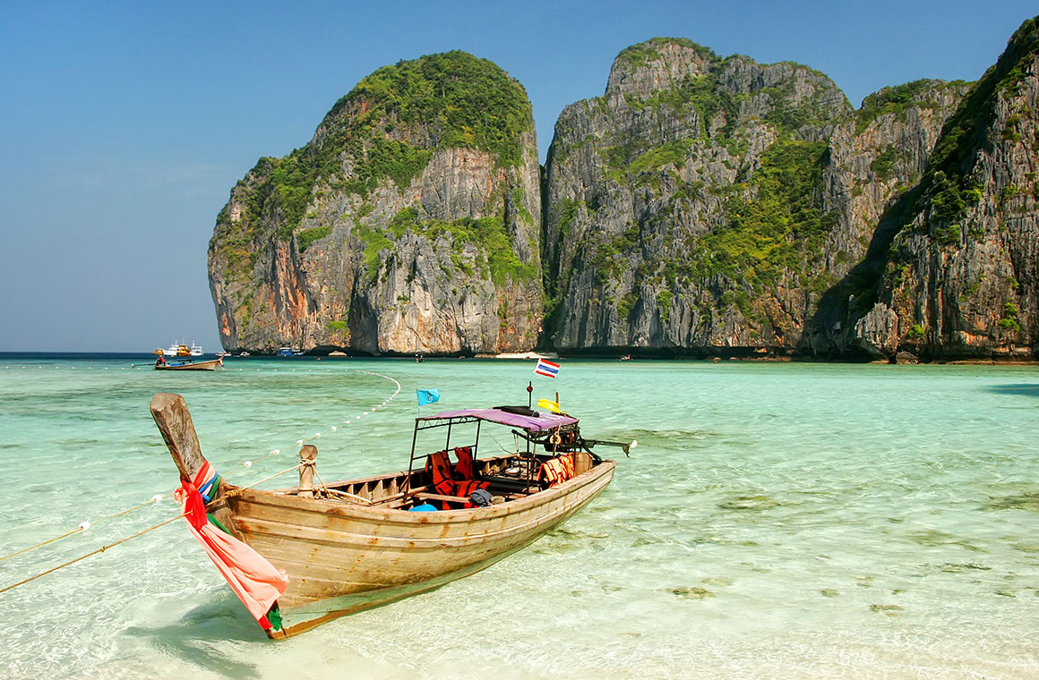 Kýčovité záběry z národního parku Hat Noppharat Thara–Mu Ko Phi Phi