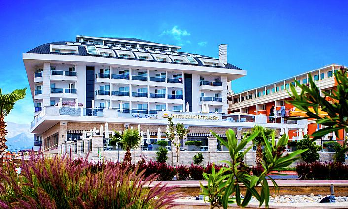 White Gold Hotel*****