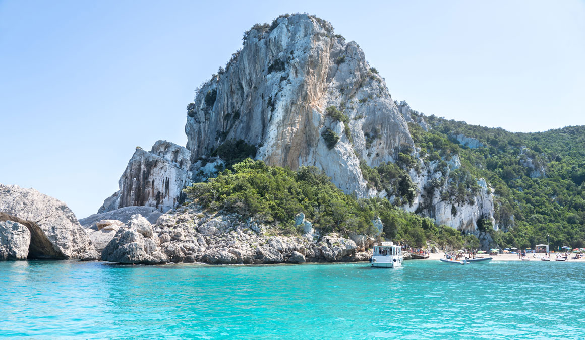 3. Za dávnou historií