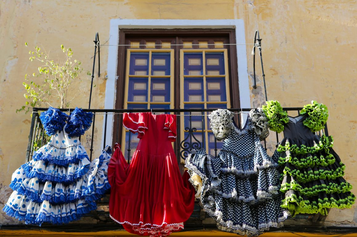 Tradiční flamenco šaty