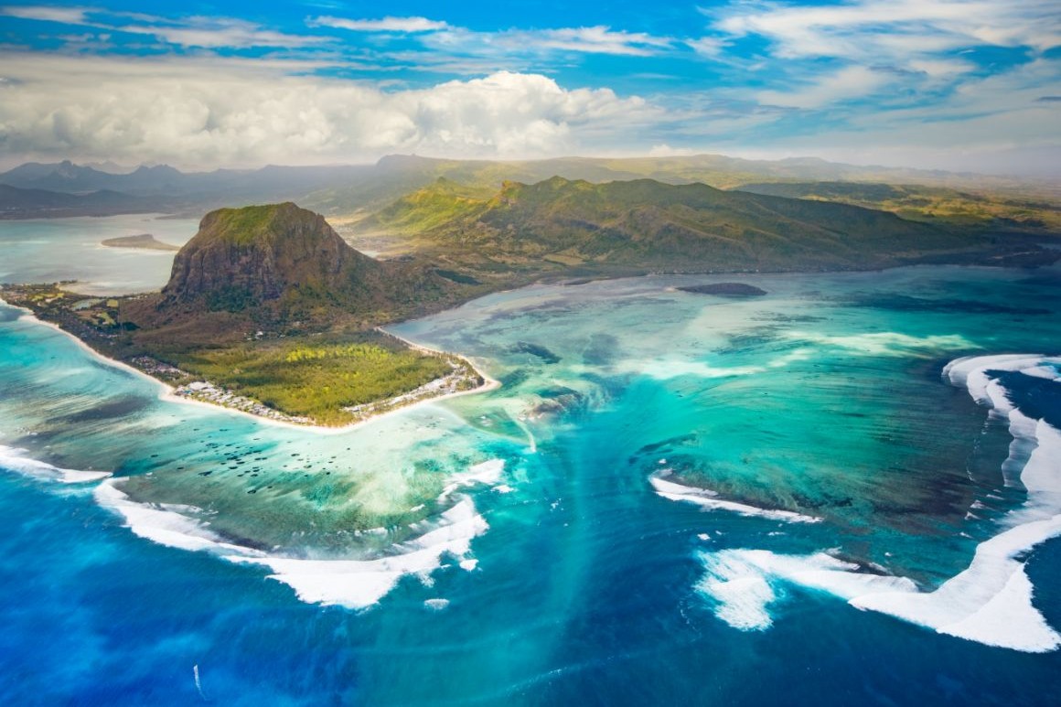 Letecký pohled na Le Morne Brabant